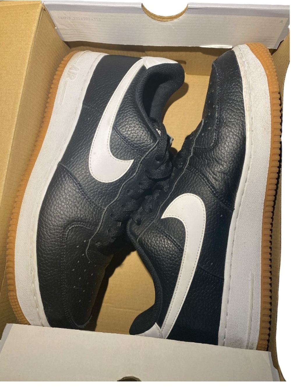 🔥 Nike Air Force 1 ‘07 - Black/White Gum bottom (Men’s 10.5 / Women’s 12) 🔥 - Picture 7 of 7